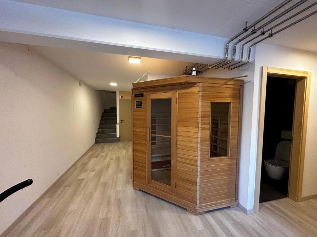 Chambres D'Hotes Les Louettes A Sapinhaut Canton Du Valais Saxon Bagian luar foto